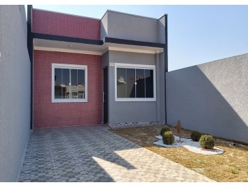 Casa no Jardim Brasil, em Fazenda Rio Grande. Casa no Jardim Brasil, em Fazenda Rio Grande.